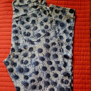 Paris Sports Club World Wide Blue Daisy Printed Straight Leg Jeans - Size 9